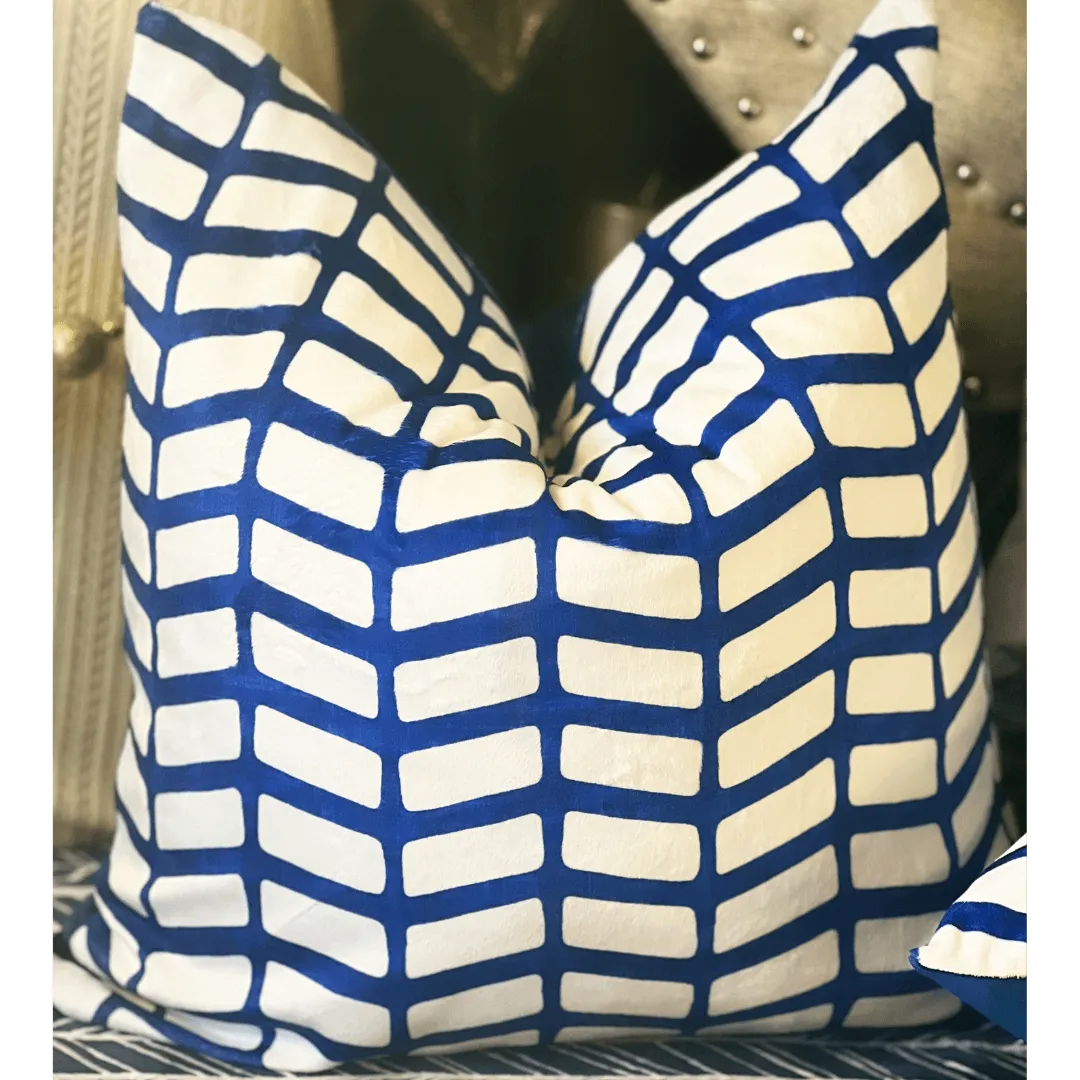 blue and white Christmas pillow