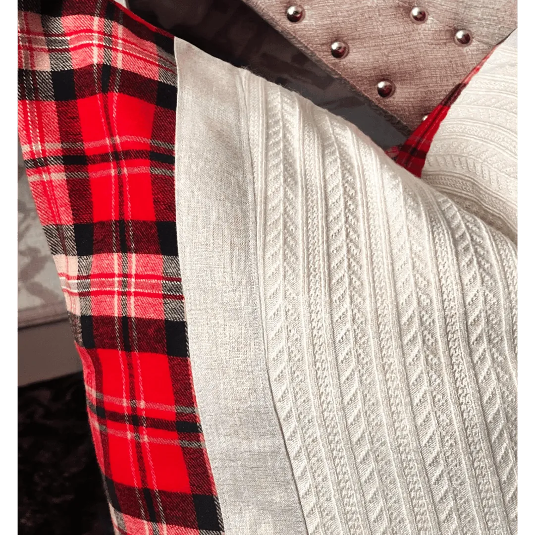 Tartan knit decorative pillow